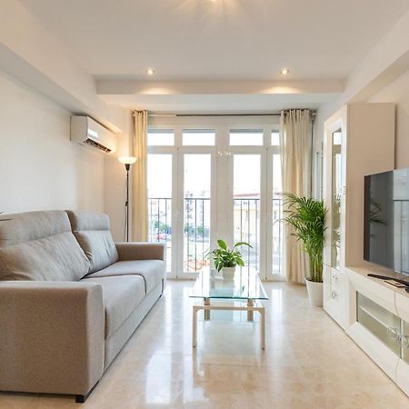 Charming 3 Bedroom Apartment At Triana Center By Oui Sevilla Dış mekan fotoğraf