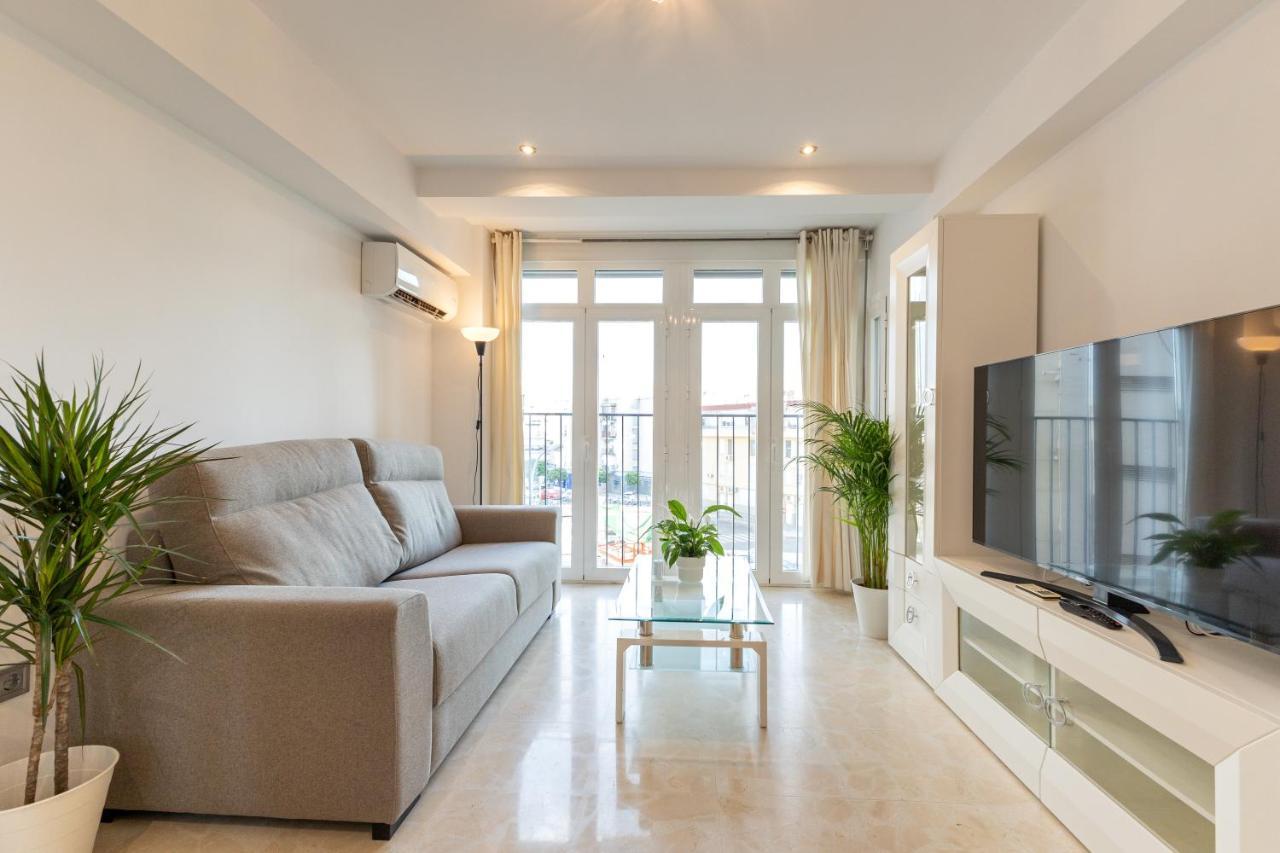 Charming 3 Bedroom Apartment At Triana Center By Oui Sevilla Dış mekan fotoğraf