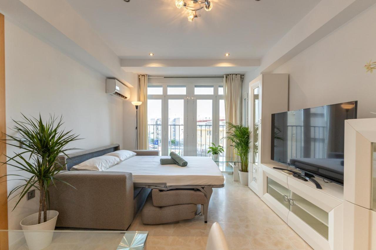 Charming 3 Bedroom Apartment At Triana Center By Oui Sevilla Dış mekan fotoğraf