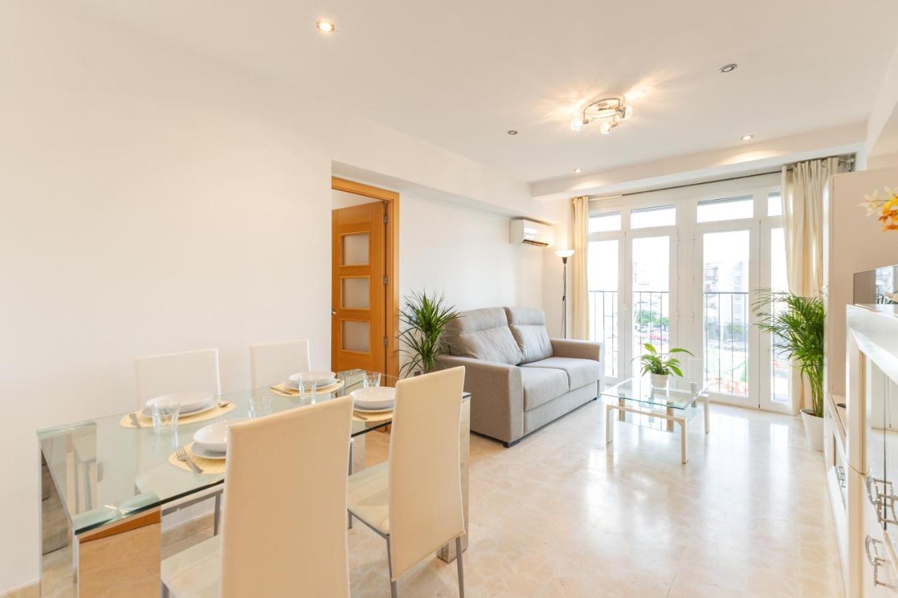 Charming 3 Bedroom Apartment At Triana Center By Oui Sevilla Dış mekan fotoğraf